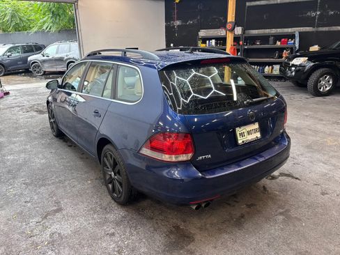 Used 2012 Volkswagen Jetta TDI FWD image 5