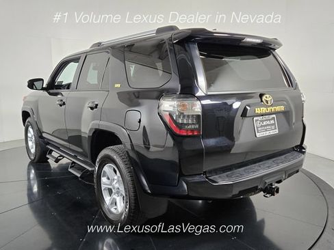 Used 2024 Toyota 4Runner SR5 Premium AWD/4WD image 4