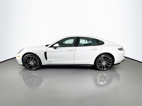 Certified 2022 Porsche Panamera GTS AWD/4WD image 2