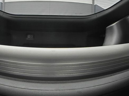 Used 2020 Nissan 370Z Touring Sport RWD image 10