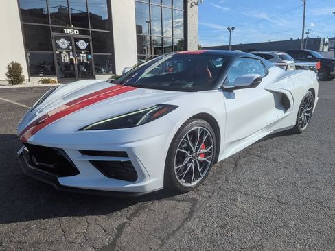 Used 2023 Chevrolet Corvette Stingray Premium Conv w/ Z51 Performance Package RWD image 2