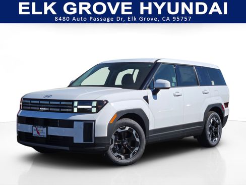 New 2025 Hyundai Santa Fe SE image 1