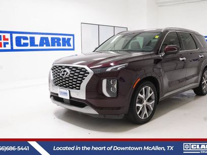 Used 2022 Hyundai Palisade Limited w/ Winter Package