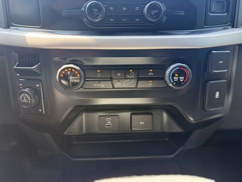 Used 2021 Ford F150 XLT AWD/4WD image 36