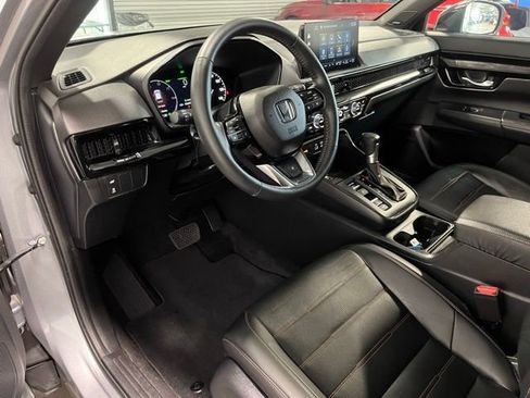 Used 2024 Honda CR-V Sport Touring image 19