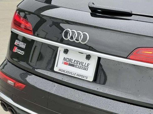 Used 2022 Audi SQ5 Premium Plus w/ Premium Plus Package image 10