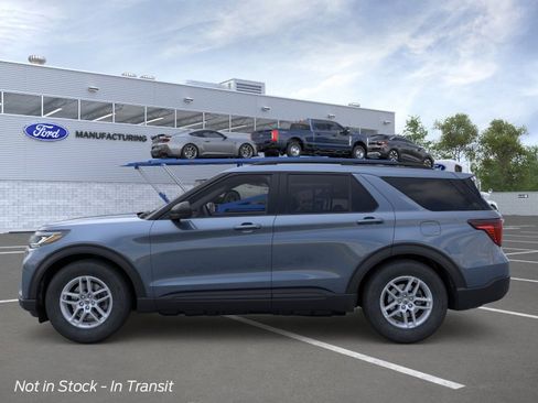 New 2026 Ford Explorer Active AWD/4WD image 3