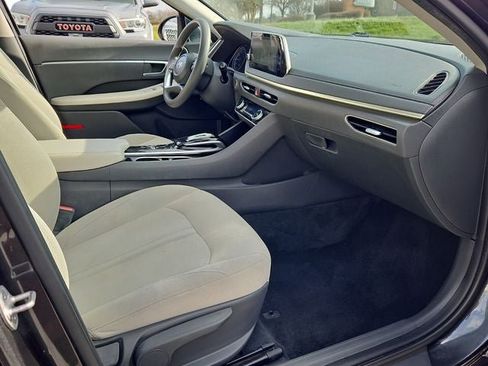 Used 2023 Hyundai Sonata SEL image 14