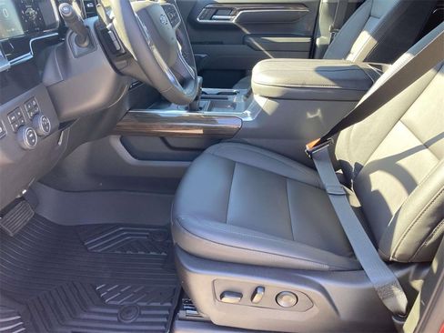 New 2026 Chevrolet Silverado 1500 LT Trail Boss w/ Safety Package image 16