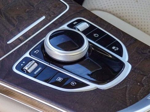 Certified 2019 Mercedes-Benz GLC 300 GLC 300 image 22