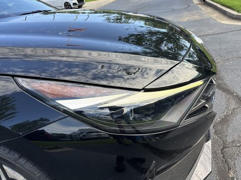 Used 2023 Hyundai Elantra Limited FWD image 6
