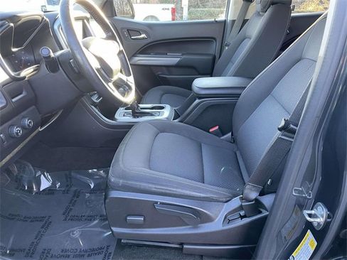 Used 2017 Chevrolet Colorado LT w/ LT Convenience Package image 10