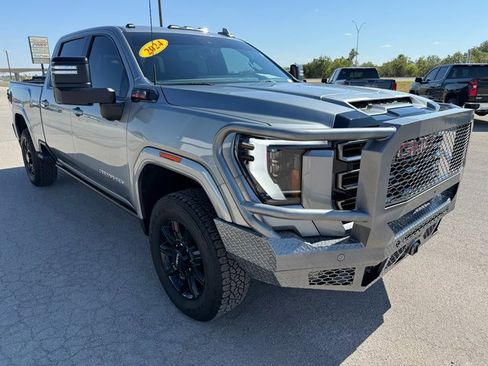 Used 2024 GMC Sierra 2500 AT4 w/ AT4 Premium Plus Package image 8