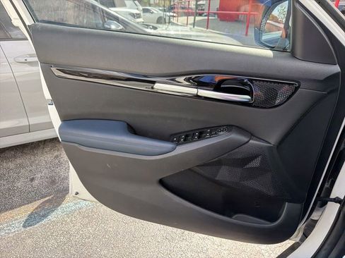 Used 2024 Kia Seltos S FWD image 8
