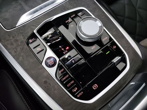 New 2026 BMW X7 xDrive40i w/ M Sport Package image 14