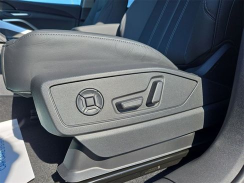 New 2025 Audi Q5 Premium image 12