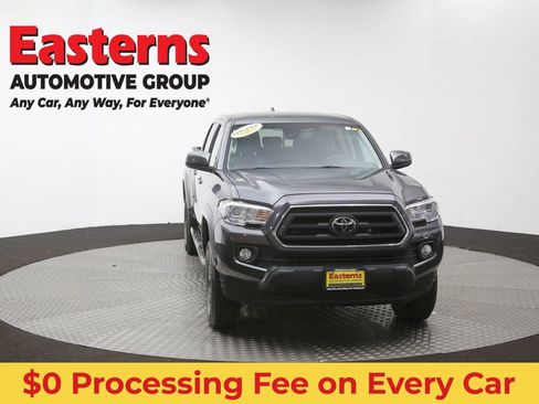 Used 2020 Toyota Tacoma SR5 AWD/4WD image 52