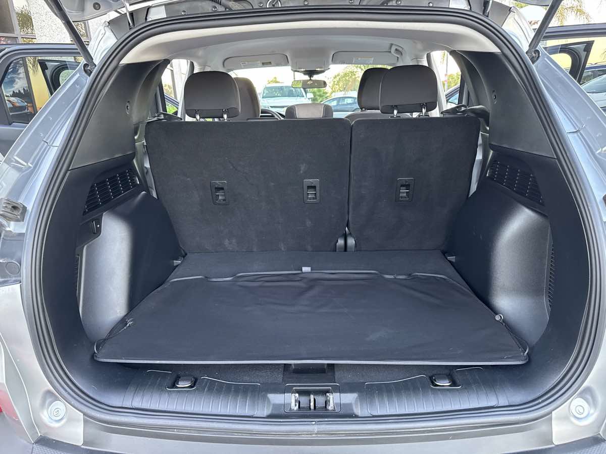 Used 2022 Ford Escape SE FWD image 24