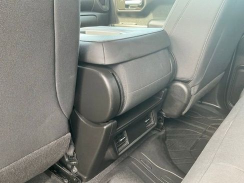 Used 2021 Chevrolet Silverado 1500 Custom image 31