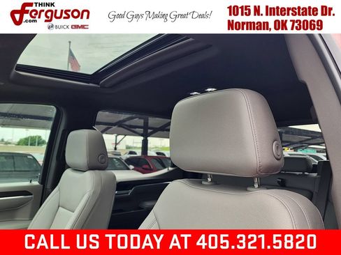 New 2026 GMC Sierra 1500 SLT AWD/4WD image 18