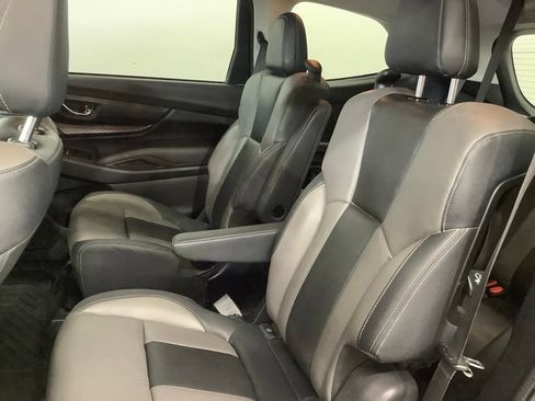 Used 2022 Subaru Ascent Onyx Edition AWD/4WD image 8