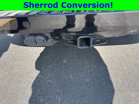 Used 2022 Ford Transit 250 Medium Roof w/ Upfitter Package image 20