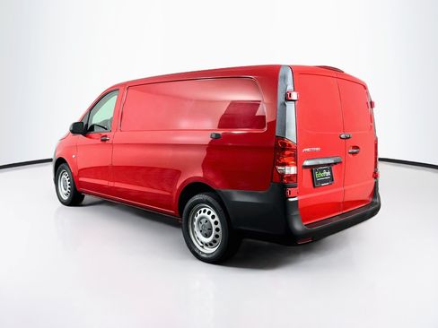 Used 2020 Mercedes-Benz Metris image 5