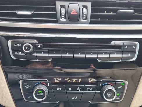 Used 2017 BMW X1 xDrive28i AWD/4WD image 18