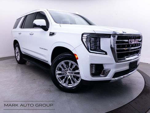 Used 2023 GMC Yukon SLT w/ SLT Premium Package AWD/4WD image 1