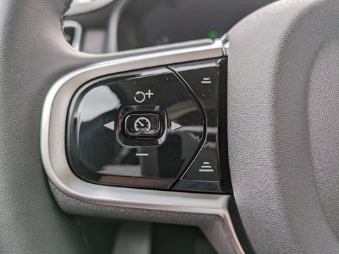 New 2026 Volvo XC90 B6 Plus w/ Protection Package Premier AWD/4WD image 25