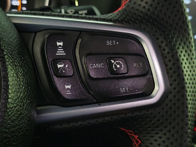 Used 2021 Jeep Wrangler Unlimited Sahara AWD/4WD image 24