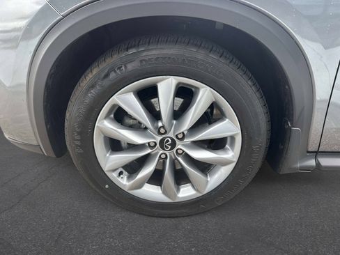 Used 2022 INFINITI QX50 Luxe image 10