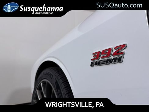 Used 2016 Dodge Challenger SRT w/ Technology Group image 25