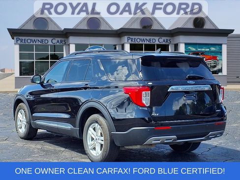 Used 2022 Ford Explorer XLT w/ Equipment Group 202A AWD/4WD image 2