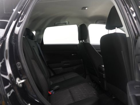 Used 2023 Mitsubishi Outlander Sport ES image 12