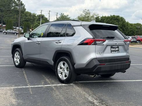 Used 2021 Toyota RAV4 XLE AWD/4WD image 22