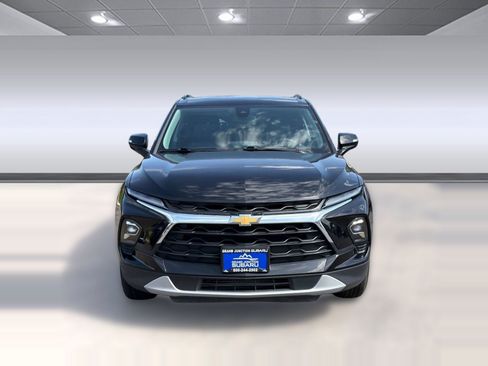 Used 2024 Chevrolet Blazer LT AWD/4WD image 6