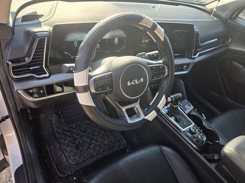 Used 2023 Kia Sportage SX image 10