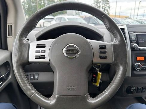 Used 2018 Nissan Frontier SV w/ Value Truck Package AWD/4WD image 17