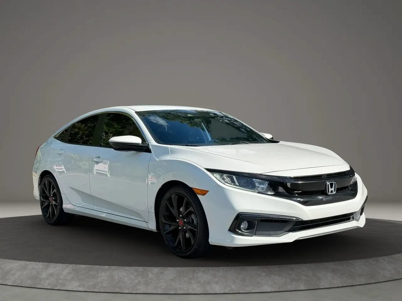 Used 2020 Honda Civic Sport image 3