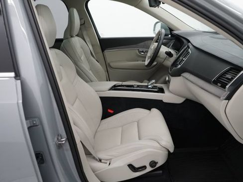 Used 2025 Volvo XC90 B6 Ultra w/ Lounge Package AWD/4WD image 66
