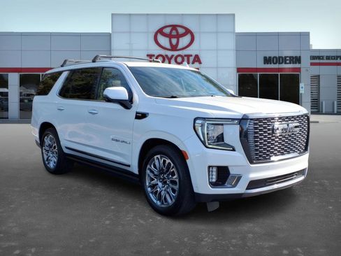 Used 2023 GMC Yukon Denali Ultimate image 8