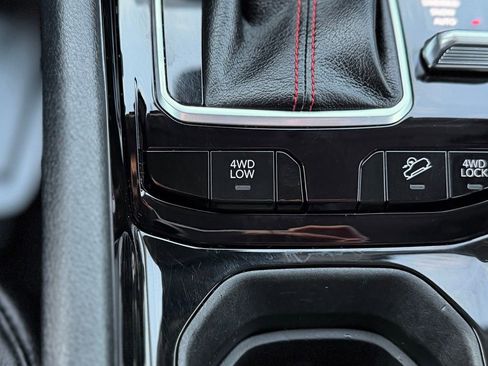 Used 2022 Jeep Compass Trailhawk w/ Trailhawk Convenience Group image 22