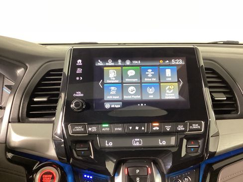 Used 2020 Honda Odyssey Elite image 32