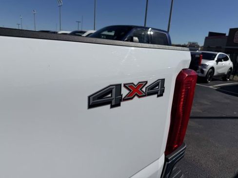 Used 2024 Ford F250 XLT w/ Snow Plow Prep Package image 16