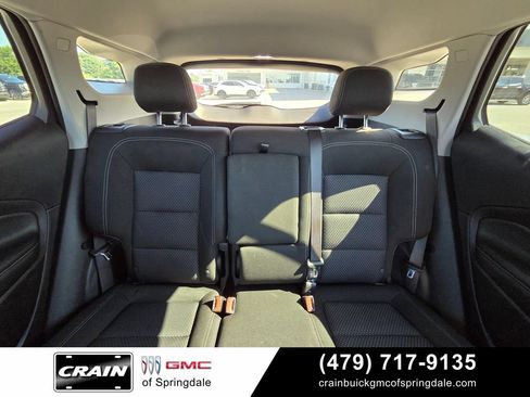 Used 2024 GMC Terrain SLE w/ Driver Convenience Package FWD image 29