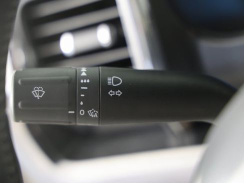 Used 2023 Ford F250 Lariat w/ Chrome Package image 29