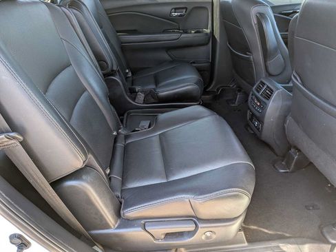 Used 2020 Honda Pilot Elite image 21