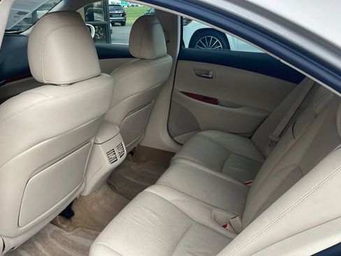Used 2011 Lexus ES 350 FWD image 20