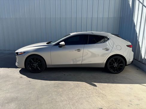 Used 2023 MAZDA MAZDA3 s image 5